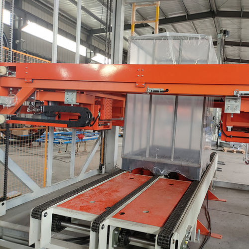 Fully-automatic shrink wrapping machine - Shenzhen xinzhong plastic - bottle / conveyor roller / cutting