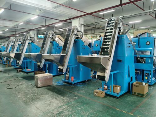 Hot foil stamping machine with automatic feeder - TAR-103 - Shenzhen xinzhong plastic - for caps