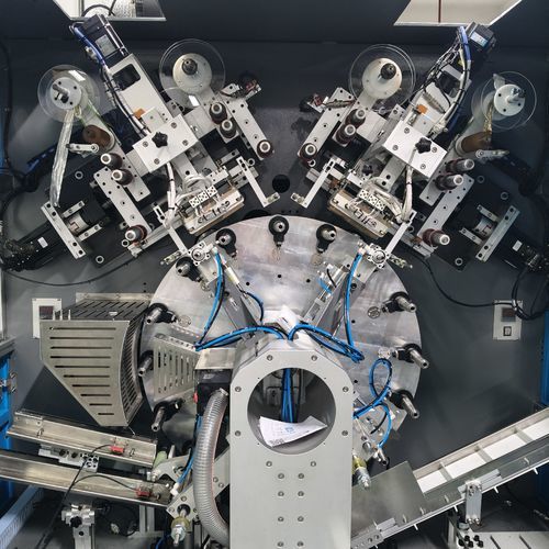 Hot foil stamping machine with automatic feeder - TAR-103-AB - Shenzhen xinzhong plastic - for caps