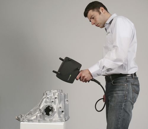 3D scanner - T-SCAN 3 - Steinbichler Optotechnik - laser / portable / dynamic