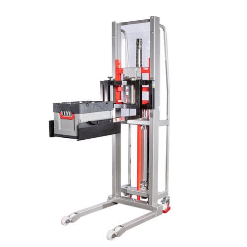 Stacker truck - Manuvit