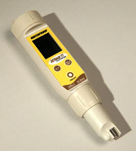 Portable conductivity meter - CHEMetrics - process