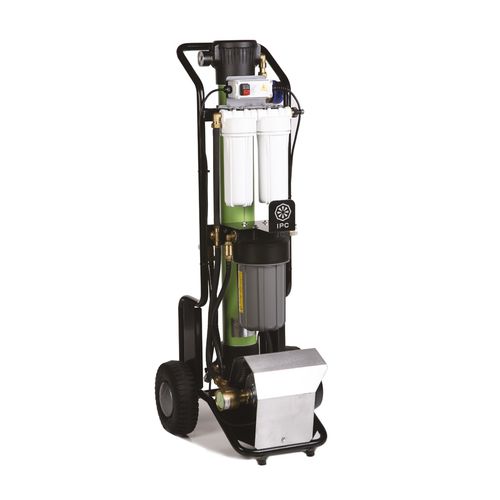Water cleaning system - HighPure HPE - IPC - for surface treatment / for solar panels / for windows and doors