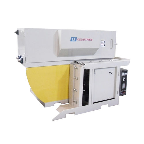 Manual shot blasting machine LSE20 LS Industries for cylinders