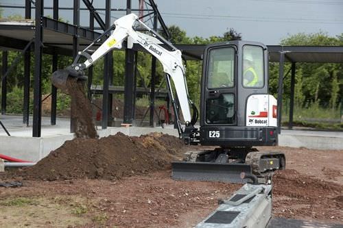 Mini-excavator - E25 - BOBCAT - crawler / Tier 4 - final / construction