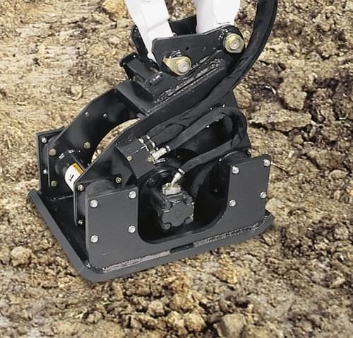 Forward travel vibratory plate - BOBCAT - for excavators