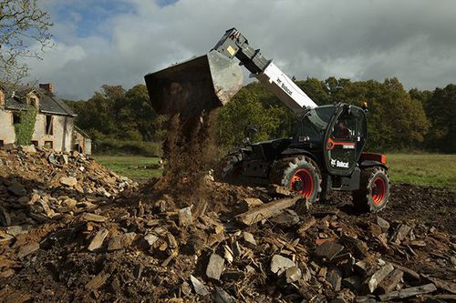 Compact telehandler - T35105 - BOBCAT - ergonomic