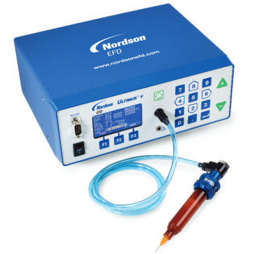 Adhesives dispenser Ultimus™ V Nordson Efd resin