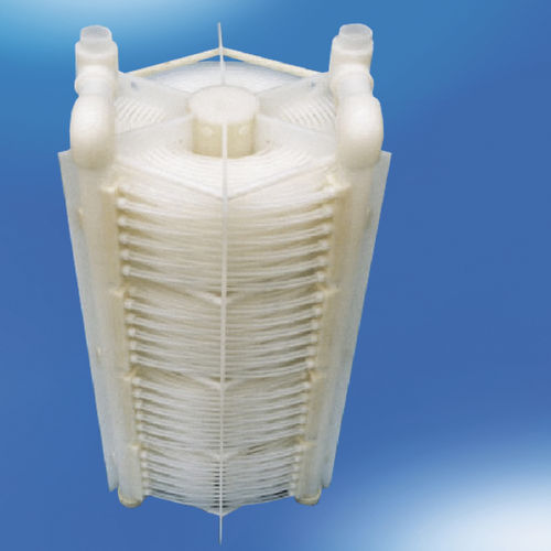 Liquid/liquid heat exchanger - ElringKlinger Kunststofftechnik - plastic / compact / high-performance