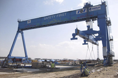 Rail-mounted gantry crane - RGC 16 - CIMOLAI TECHNOLOGY