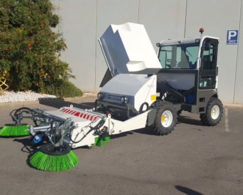 Ride-on sweeper - BA-6000H - Piquersa Maquinaria, S.A. - diesel / street