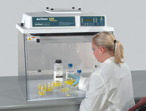 Laminar flow extractor hood - Class 100, max. 48 x 24 x 40" | AC600 Series - AirClean Systems