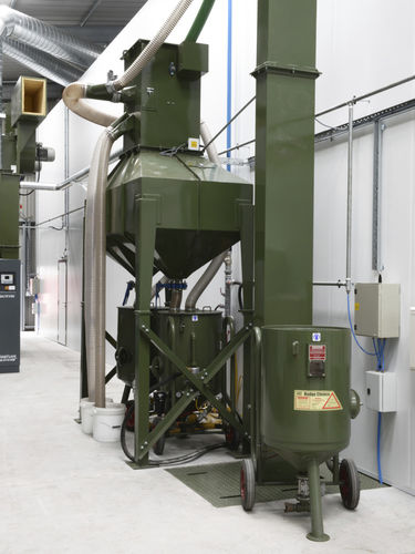 Vertical conveyor - Hodge Clemco - modular