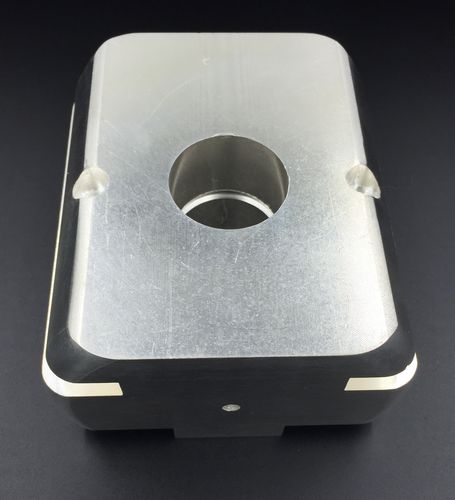 panel-mount接线盒