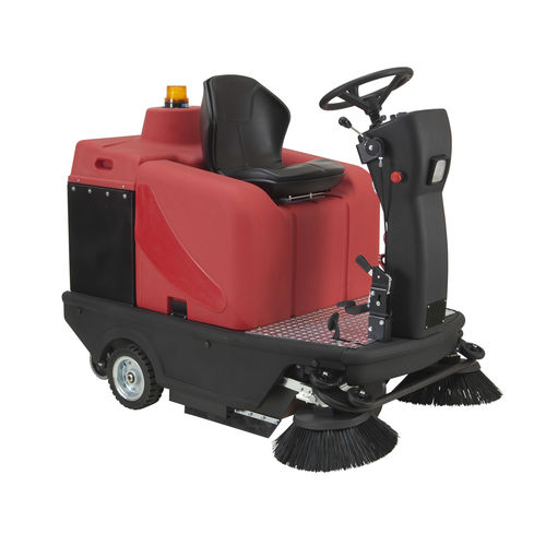 Ride-on suction sweeper - Ciclope 70B - omm lavapavimenti - battery-powered