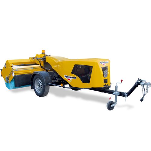 Trailer-mounted sweeper - TRAKNET 2100A - RABAUD - hydraulic / diesel / gasoline
