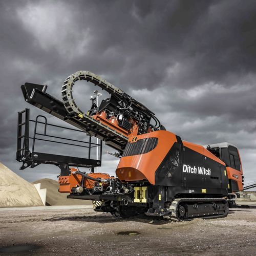 Crawler drilling rig - JT120 - The Charles Machine Works, Inc - rotary