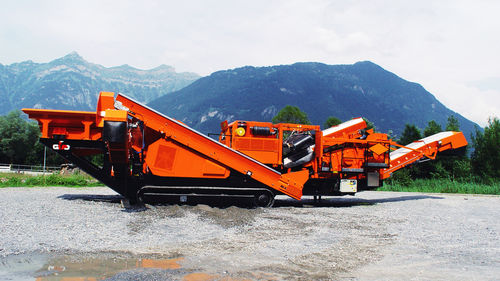 Impact crushing plant - GIPOKOMBI RC 100 series - GIPO AG - mobile / crawler