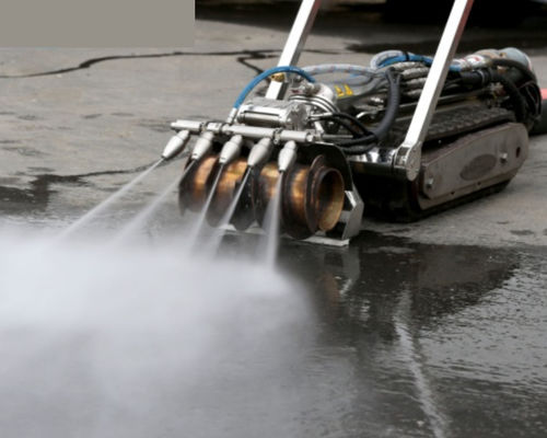Water tank cleaning robot - YG series - Zhengzhou Yugong Construction Machinery Co., Ltd. - wet cleaning / no man entry / high-pressure