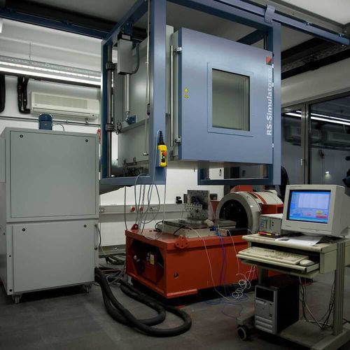 Mechanical vibration test system - VT / VK series - RS-Simulatoren Prüf ...