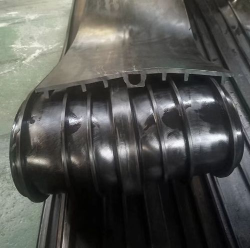 Flat sealing strip - SHIJIAZHUANG RUISUO SEAL SUPPLIES CO.,LTD - metal / bitumen / composite