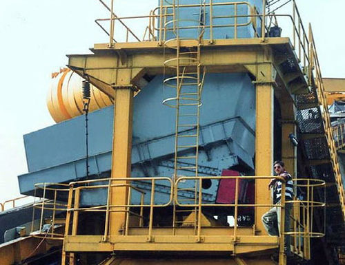 Vibrating feeder - Screening Technology Consulting OHG