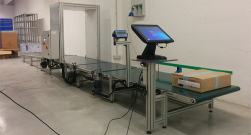 Plastic conveyor belt - IDnova - motor-driven
