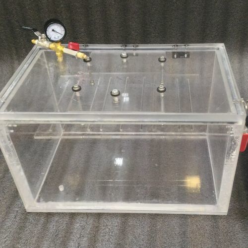 Acrylic vacuum chamber - BHFGCB302016 - Burhani Engineering Technology
