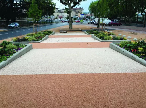 Asphalt floor covering - AXIMUM - for stair