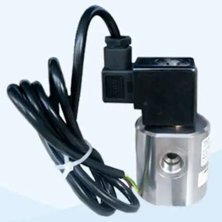 Pilot-operated solenoid valve - GD8 - Zhejiang Datian Machine Co., ltd - 2-way / for fuel / compact