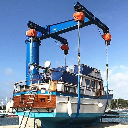 Boat jib crane - Xinxiang MAGICART Cranes Co., Ltd - pillar / 360° / 270°