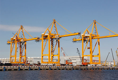 Ship-to-shore gantry crane - TAIYUAN HEAVY INDUSTRY CO.,LTD - rubber-tired