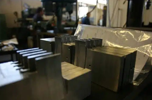 Induction brazing - PEDERSEN Carbure & Diamant - ceramic-to-metal / ISO 9001