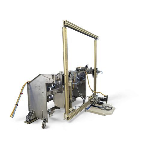 Saw equipment carrier system - BRAUN Rückbautechnologien GmbH - track-mounted