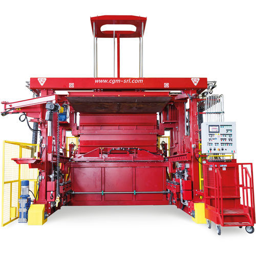 Concrete product making machine - TC2 1700 - C.G.M. S.r.l. - semi-automatic / construction