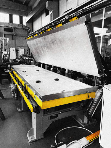 Single station molding machine - GiuLiber - Scarioni Srl - polyurethane foam / adjustable / high-efficiency