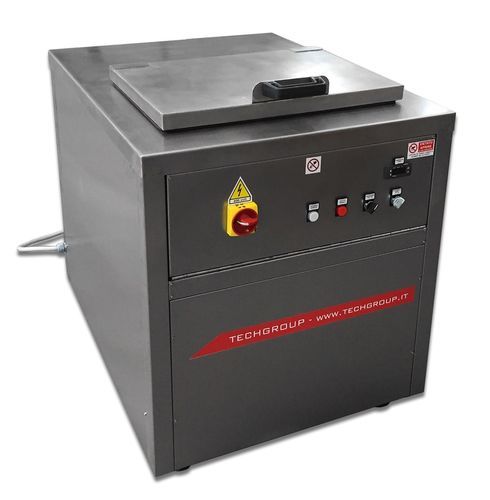 Cabinet oven - FAM series - ULTRATECH Srl - drying / electric / hot air