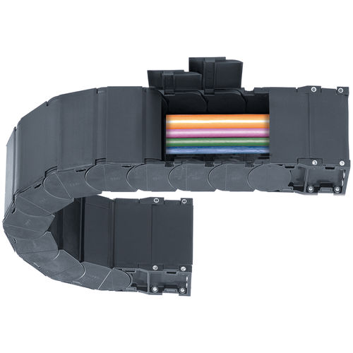 Fullyenclosed drag chain E2 R100 series igus® snapopen / plastic