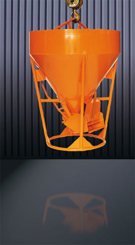 Conical concrete skip - 1010 series - Eichinger Equipement - with discharge hose