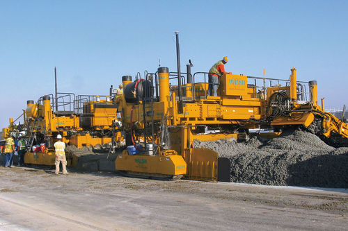 Concrete spreader - PS-2600 - GOMACO International