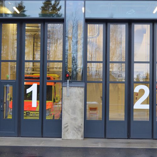 Folding door - FD2050F - ASSA ABLOY Entrance Systems - aluminium / glazed / industrial