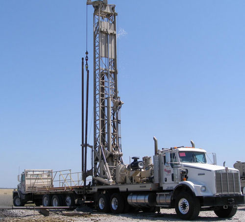 Water well drilling rig - 50K - Astec Loudon - truck-mounted / rotary / hydraulic