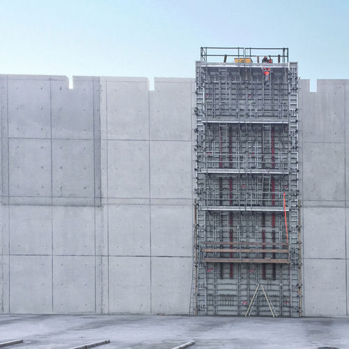 Safety platform - SecuritBasic - MEVA Schalungs-Systeme