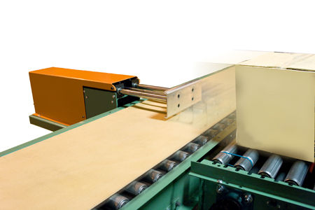 Packaging sorter - max. 75 p/min - roach conveyor - high-speed / pusher