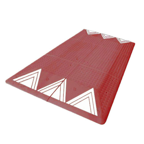 Rubber traffic speed bump - LEO10000 - DISSET ODISEO, S.L.