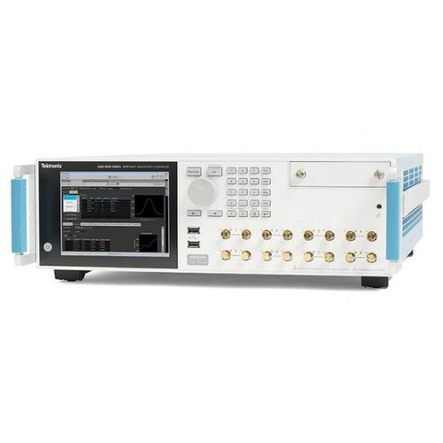 Arbitrary waveform generator - AWG5200 series - Tektronix - RF / dual-channel / 4-channel
