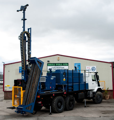 Truck-mounted drilling rig - Beretta Alfredo - rotary