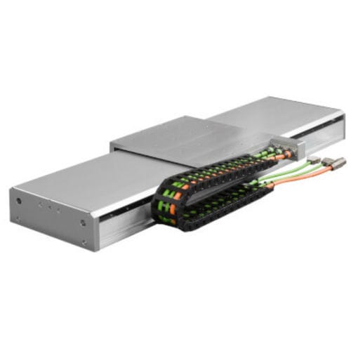Iron-core linear motor - Accurax - Omron Electronics GmbH - 230-400 V / compact