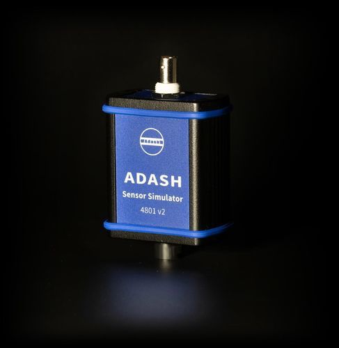Accelerometer output signal simulator - A4801 v2 - Adash - frequency