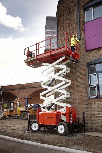 Mobile scissor lift - max. 4.5km/h | S2770/3370RT  - Snorkel - hydraulic / rough terrain